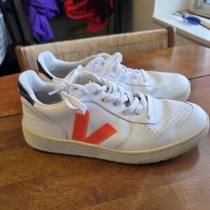 Veja V-10 CWL White/ Rose Fluo Women's Sneakers Sz 8